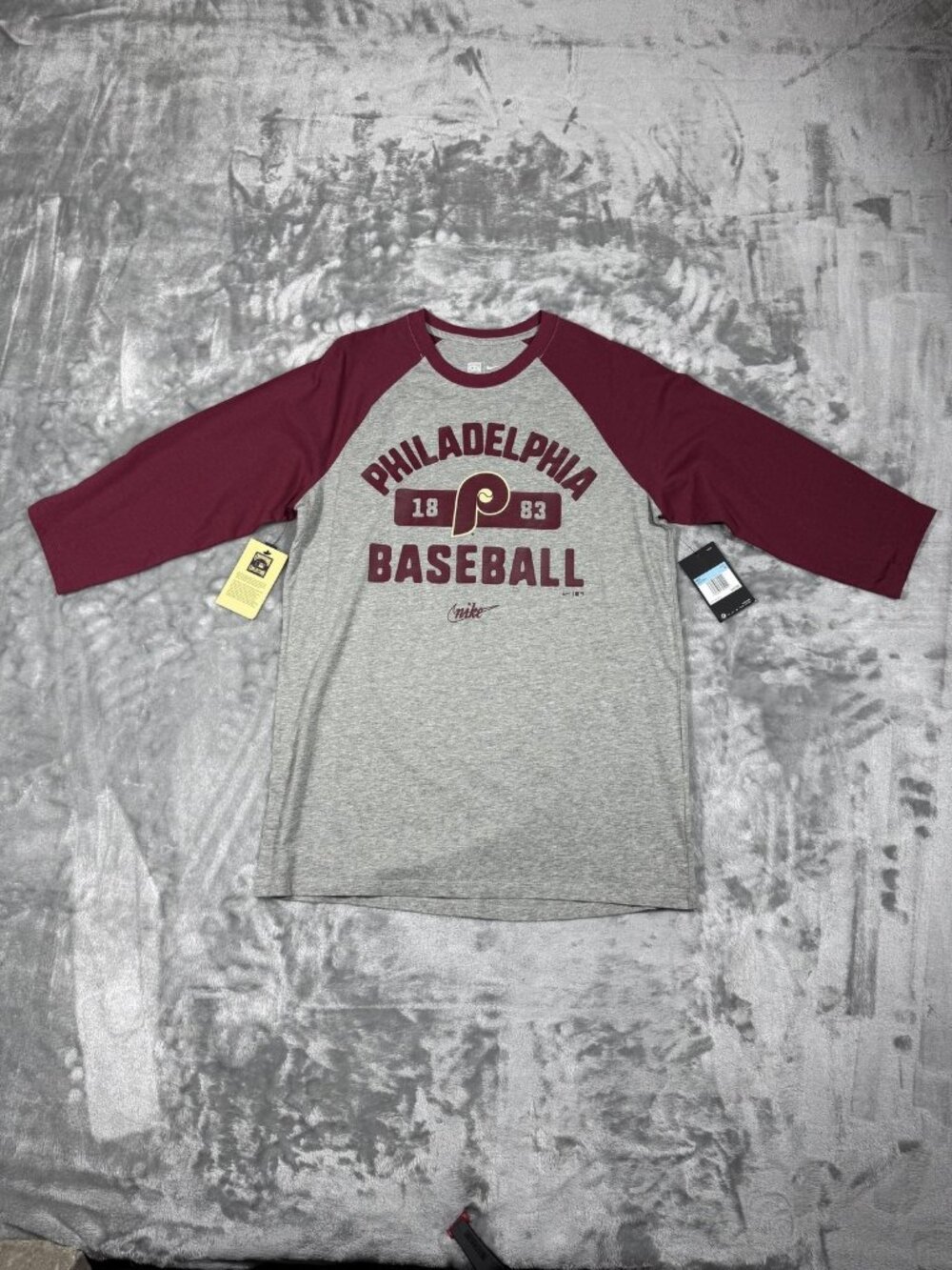 New Philadelphia Phillies Shirt Men's Medium Gray MLB Baseball Nike Raglan Tee
